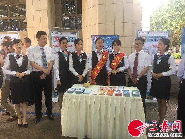 小米手机最新款，创新与市场的双刃剑挑战
