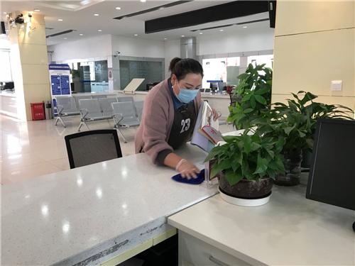 深入了解股市交易的基本单位，一手股票交易解析