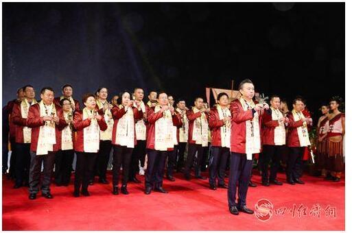 五粮液烤酒价格表，变化中的自信与学习之力