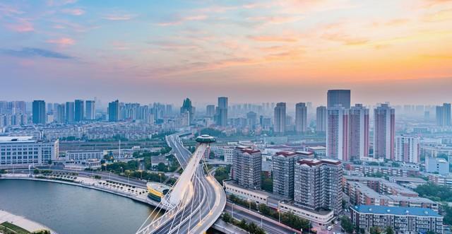 宁城房价最新动态，市场走势、热门区域及购房指南一网打尽