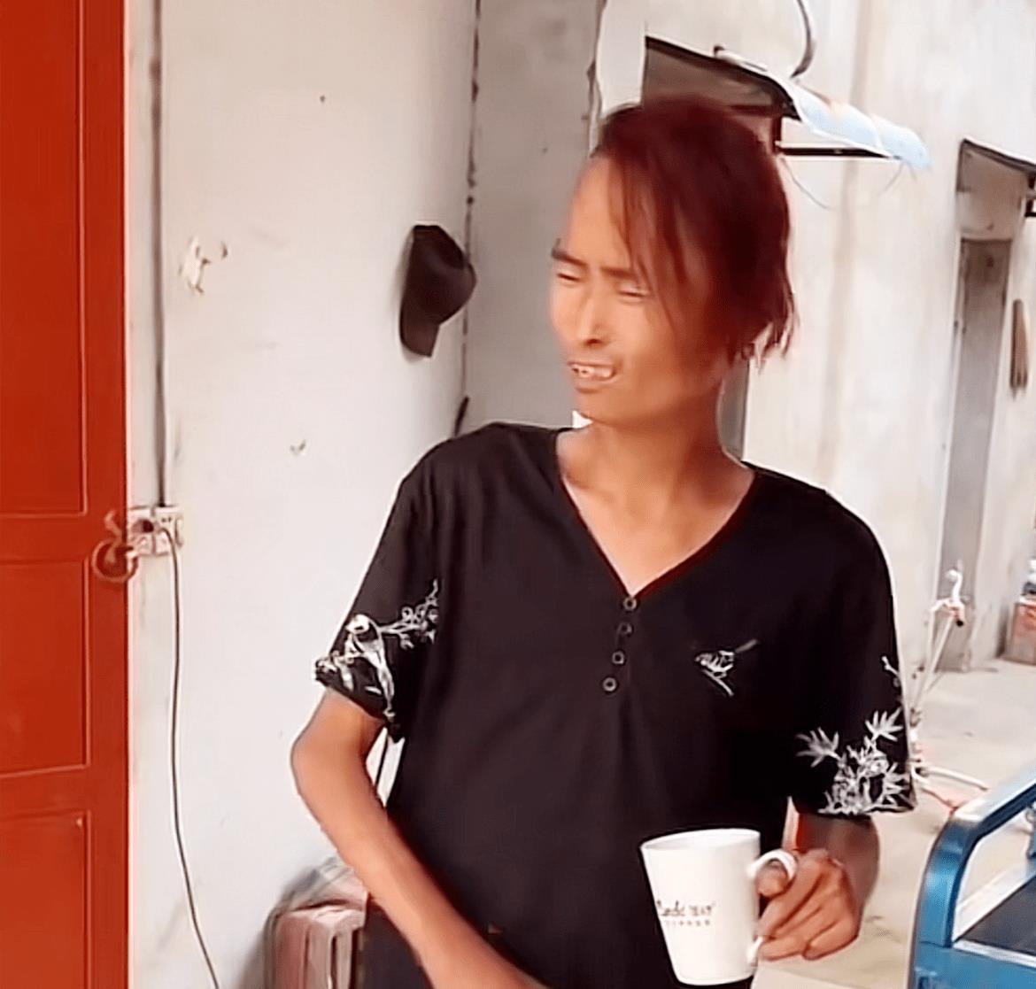 红毛哥现象最新动态，深度分析与观点阐述